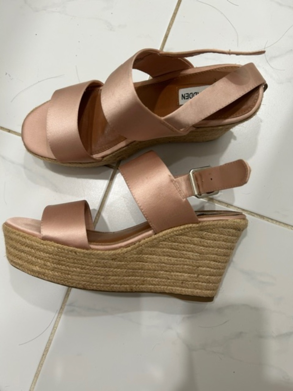 Steve Madden Rose Gold Satin Espadrille Sandals - size 7.5